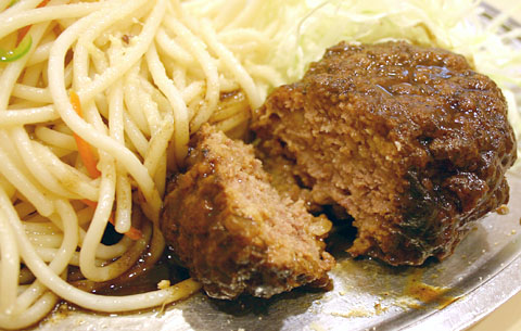ハンバーグ付きスパゲッティUP@大越