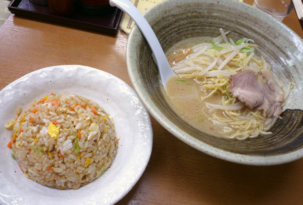 大門半チャンラーメン