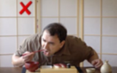 せめて口閉じて食べてほしいね