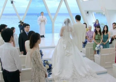 兄が馬鹿で困る 来週の日曜日、グアムで彼の結婚式があることを3日前に知った