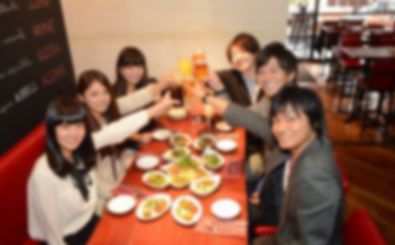 そんな話してない子にいきなり誘うのは