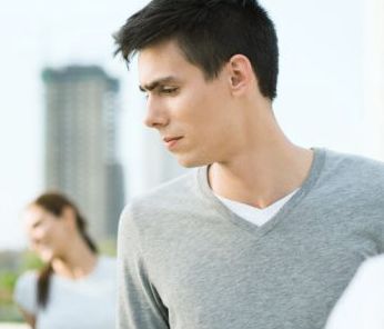 だったらその仕事をもっと頑張るか違う仕事すればいいじゃない