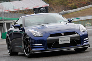 R35 GT-R 2012ǯ¥â¥Ç¥ë