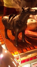 9b020325.jpg