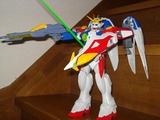 ウイング ガンダム