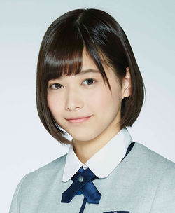 250px-2016年欅坂46プロフィール_渡邉理佐