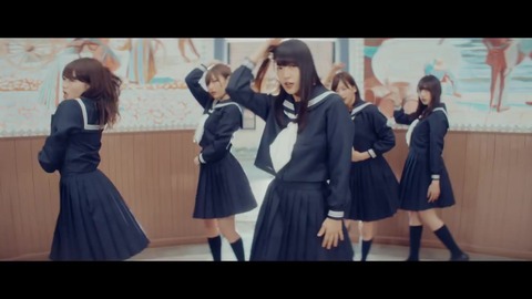 欅坂46 『割れたスマホ』 207
