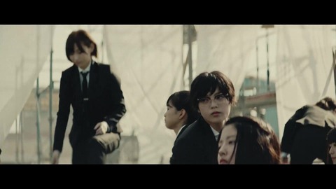 欅坂46 『風に吹かれても』 072