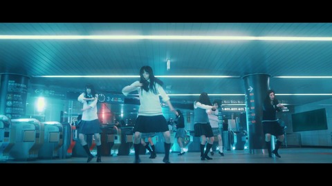 欅坂46 『月曜日の朝、スカートを切られた』 115