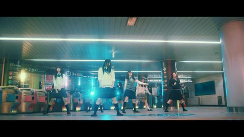 欅坂46 『月曜日の朝、スカートを切られた』 133
