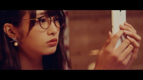 欅坂46 『割れたスマホ』 452