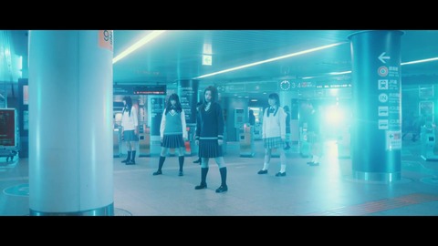 欅坂46 『月曜日の朝、スカートを切られた』 356
