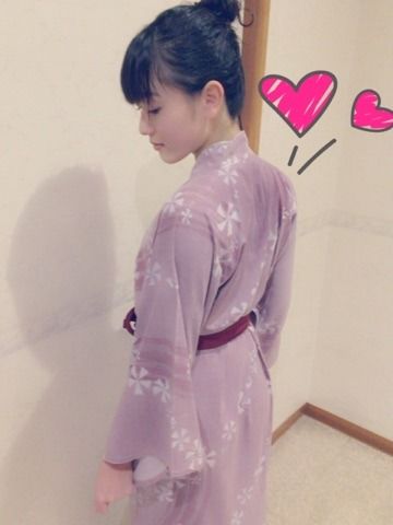 守屋茜2015102
