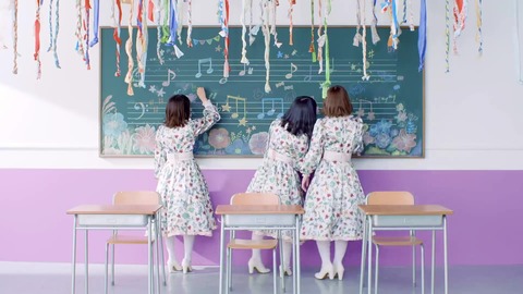欅坂46 『音楽室に片想い』 047