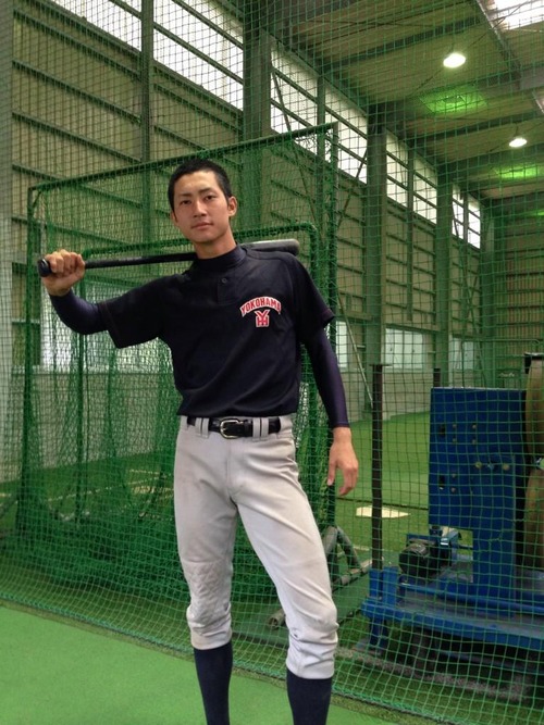 楽天・安楽 緊急登板で3年ぶり白星 ...