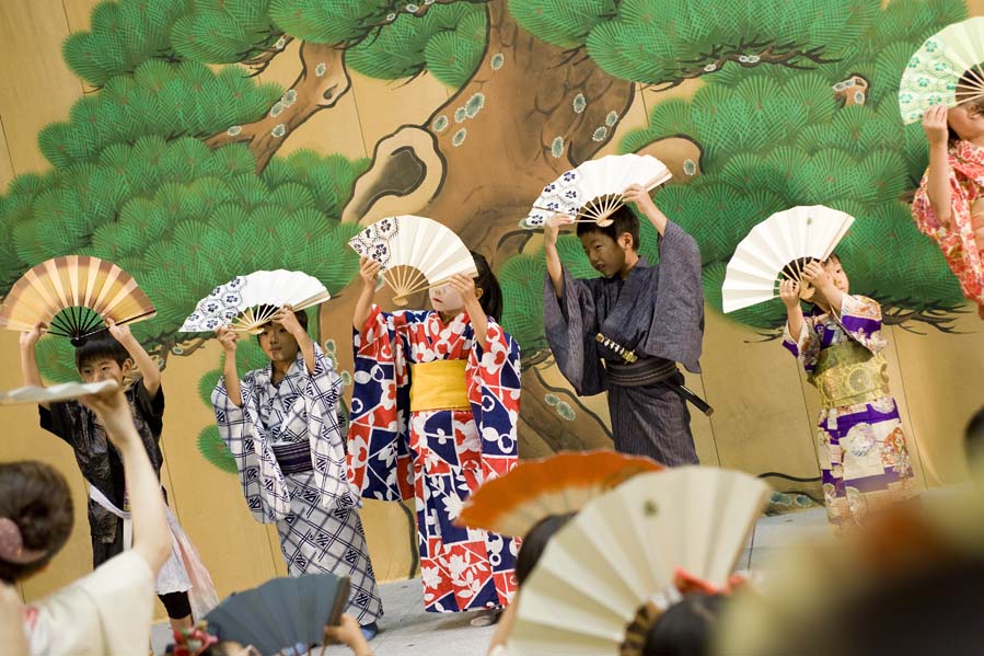 キッズフェスタ 子供踊り発表