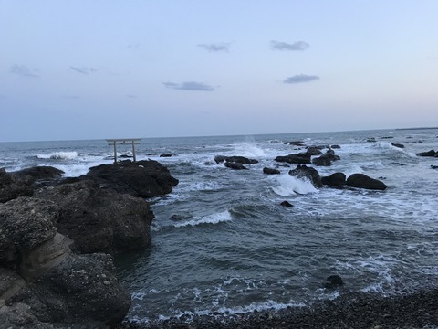 81D16519-9685-44E1-8931-F2F45B2EA47E