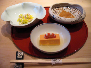 愛媛、松山の道後温泉・夢蔵の「夢かたり」で会席料理を食す!
