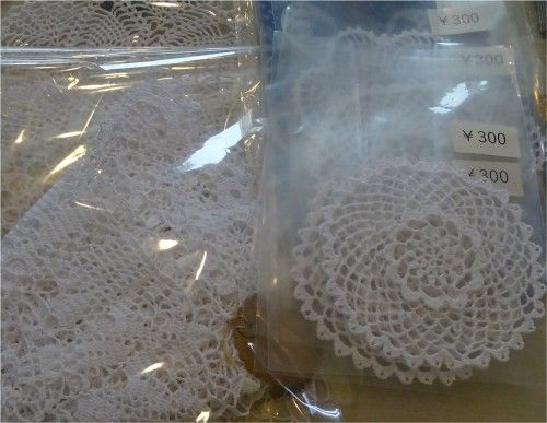「第4回手作りクラフト展」の出品作品、手編みレース