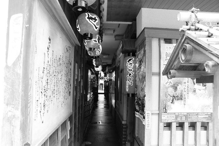 大阪・中央区・【モノクロさんぽ】戎橋界隈20150623-6