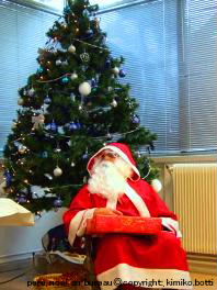 pere noel au bureau(C)kimiko.botti