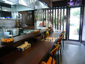 Osaka-King10inside