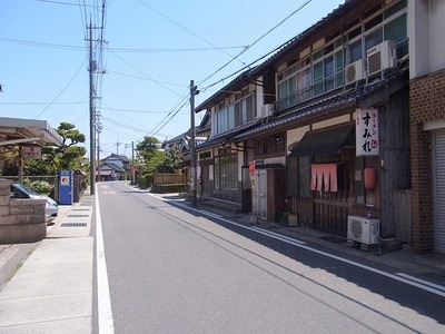 Totori-Sumire12facade3