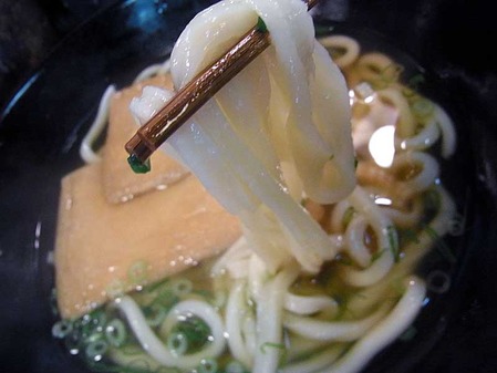 Osaka-Raku12ramen2a