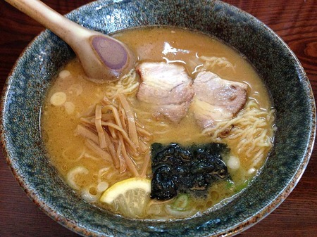 Aki-Moto15ramne
