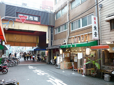 Osaka-tamagorou08facadeKuromon