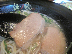 10ランチ:元祖博多ラーメンのチャーシュー@博多ラーメン・伍ノ壱・次郎丸