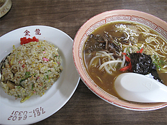 料理:ラーメンとミニ焼飯セット680円@金龍食堂・親富孝通り・天神