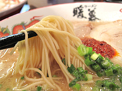 ラーメン:ラーメン細麺超かた@暖暮・博多中洲店