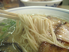 料理:ラーメン麺@博多ラーメン・味好・春日
