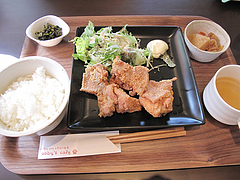 9ランチ:唐揚げプレート890円@baby's cafe(ベイビーズカフェ)・ドッグカフェ
