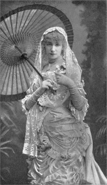 348px-SarahBernhardt_alsKameliendame1881