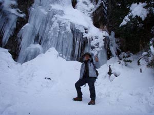 難所が滝2011-5