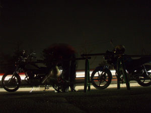バイクで夜釣り