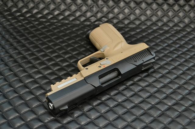東京マルイ】 FN 5-7(Five-seveN) 【レビュー】 : Airsoft