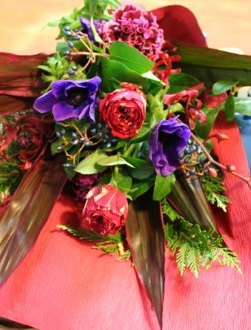 花ギフト|フラワーギフト|誕生日 花|カノシェ話題|スタンド花|ウエディングブーケ|花束|花屋|1477522_507128612727770_89992985_n