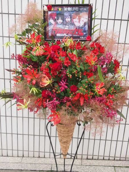 花ギフト|フラワーギフト|誕生日 花|カノシェ話題|スタンド花|ウエディングブーケ|花束|花屋|池袋BlackHole