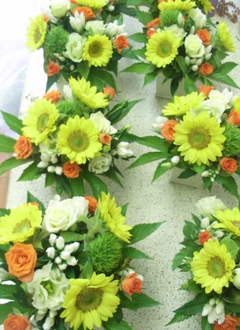 花ギフト|フラワーギフト|誕生日 花|カノシェ話題|スタンド花|ウエディングブーケ|花束|花屋|ひまわりたくさん