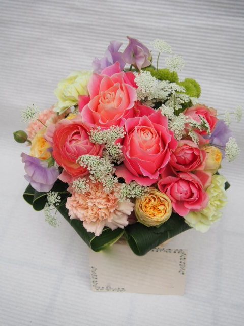花ギフト|フラワーギフト|誕生日 花|カノシェ話題|スタンド花|ウエディングブーケ|花束|花屋|53080