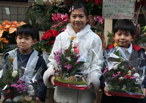 花ギフト｜フラワーギフト｜誕生日　花｜カノシェ話題｜スタンド花｜ウエディングブーケ｜花束｜花屋｜みんな