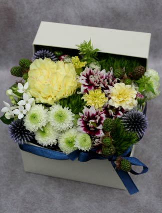 花ギフト|フラワーギフト|誕生日 花|カノシェ話題|スタンド花|ウエディングブーケ|花束|花屋|mom2