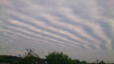 地震雲15