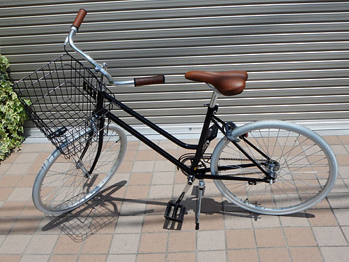 90ba4374-s.jpg 90ba4374-s.jpg