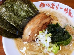 日の出らーめん(北海道本店)_豚骨醤油らーめん(具)_201607
