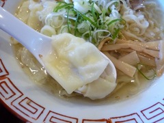 おお田_白たまり醤油ラーメン(ワンタン)_201808