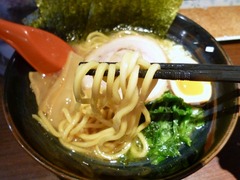 麺GO家_醤油豚骨(麺)_201706